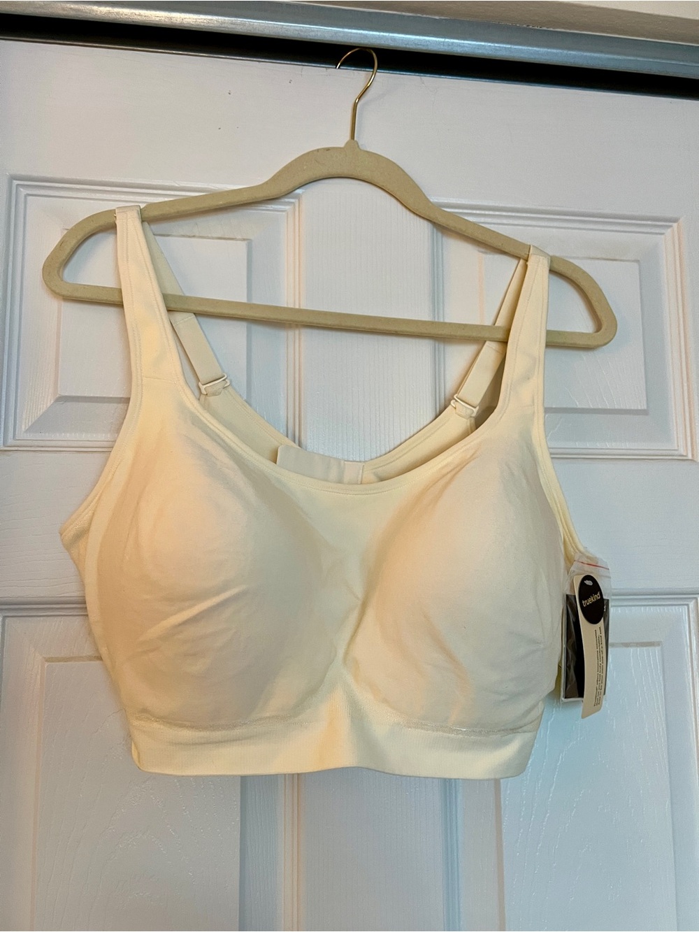 Truekind Everyday Wireless Comfort Bra in Light Cream 3XL